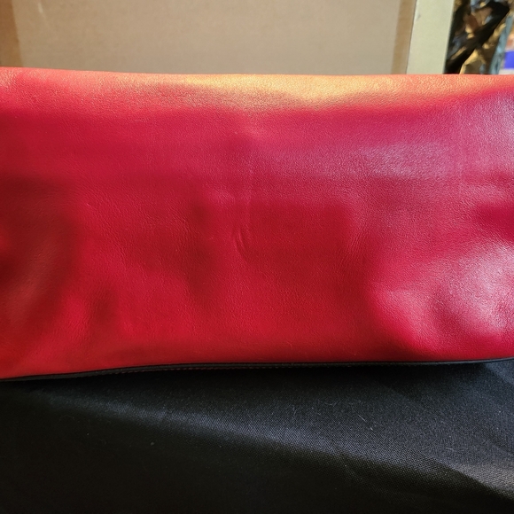 Authentic Alexander McQueen foldover clutch - Picture 2 of 4